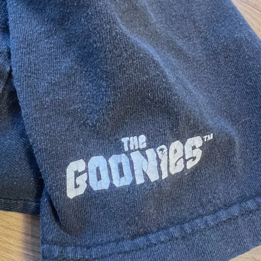 The Goonies Sloth Graphic‎ T-Shirt Black X Fits XL Licensed Movie Tee